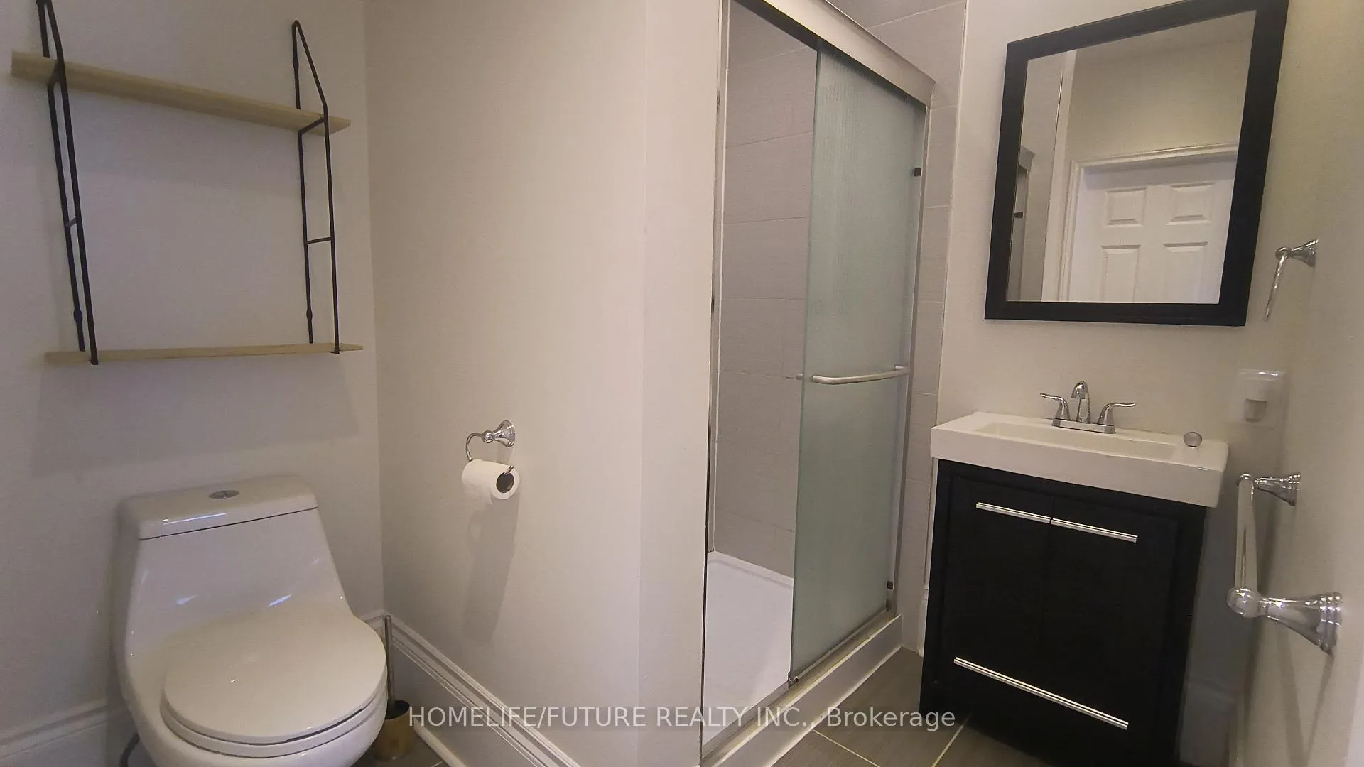 Photo 5 of Unit # 1, 92 Adelaide Avenue, Oshawa, O'Neill — HOMEH