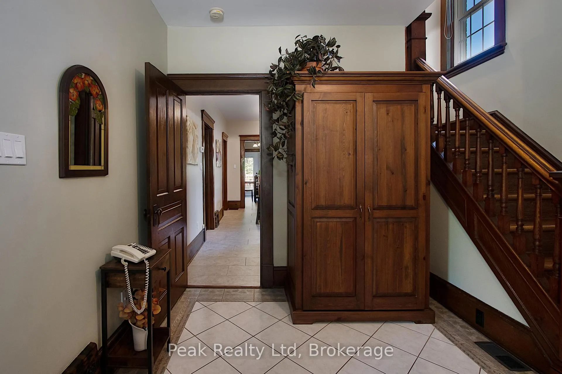 Photo 9 of 212 Front Street, Stratford — HOMEH