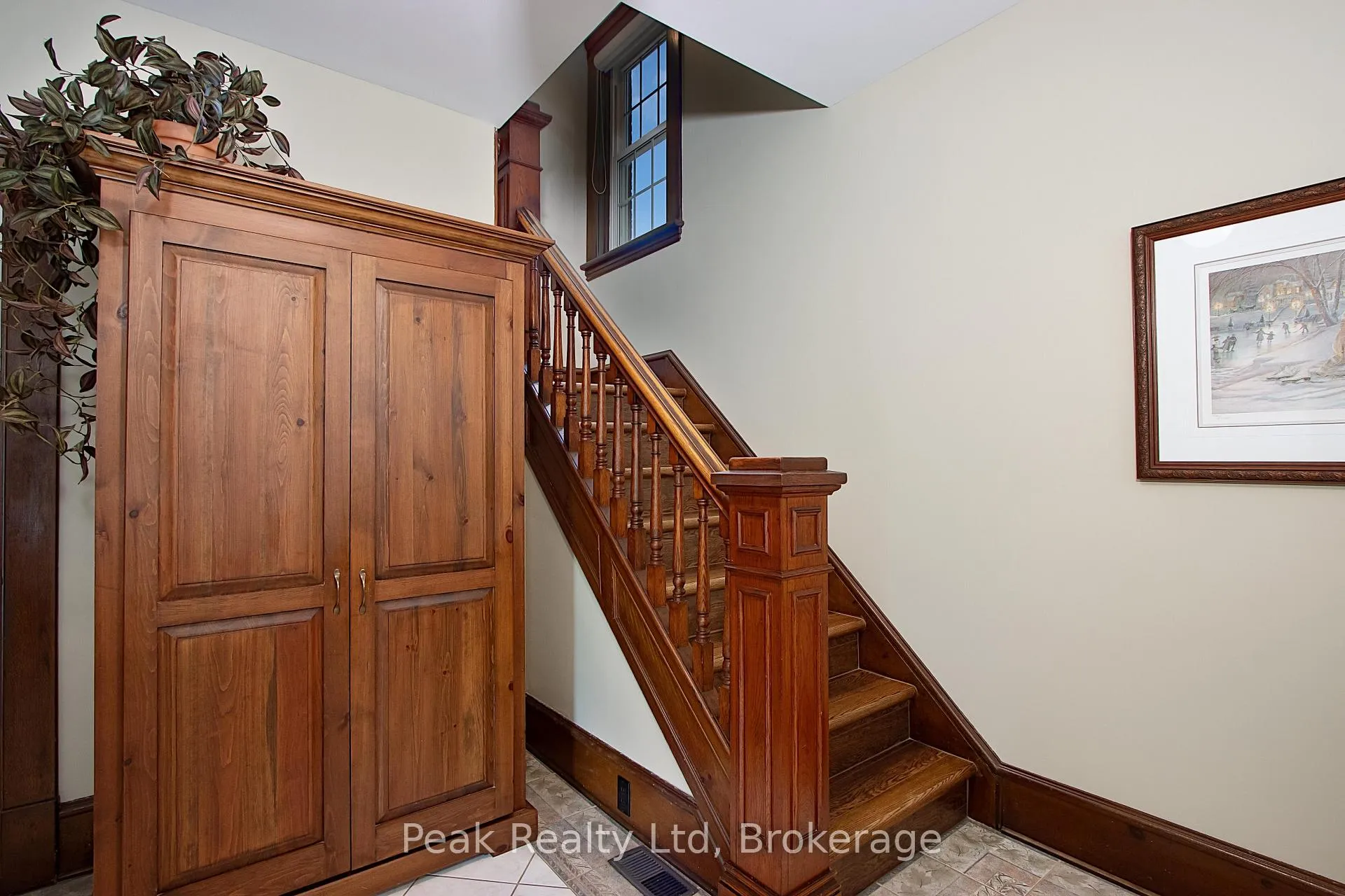 Photo 10 of 212 Front Street, Stratford — HOMEH