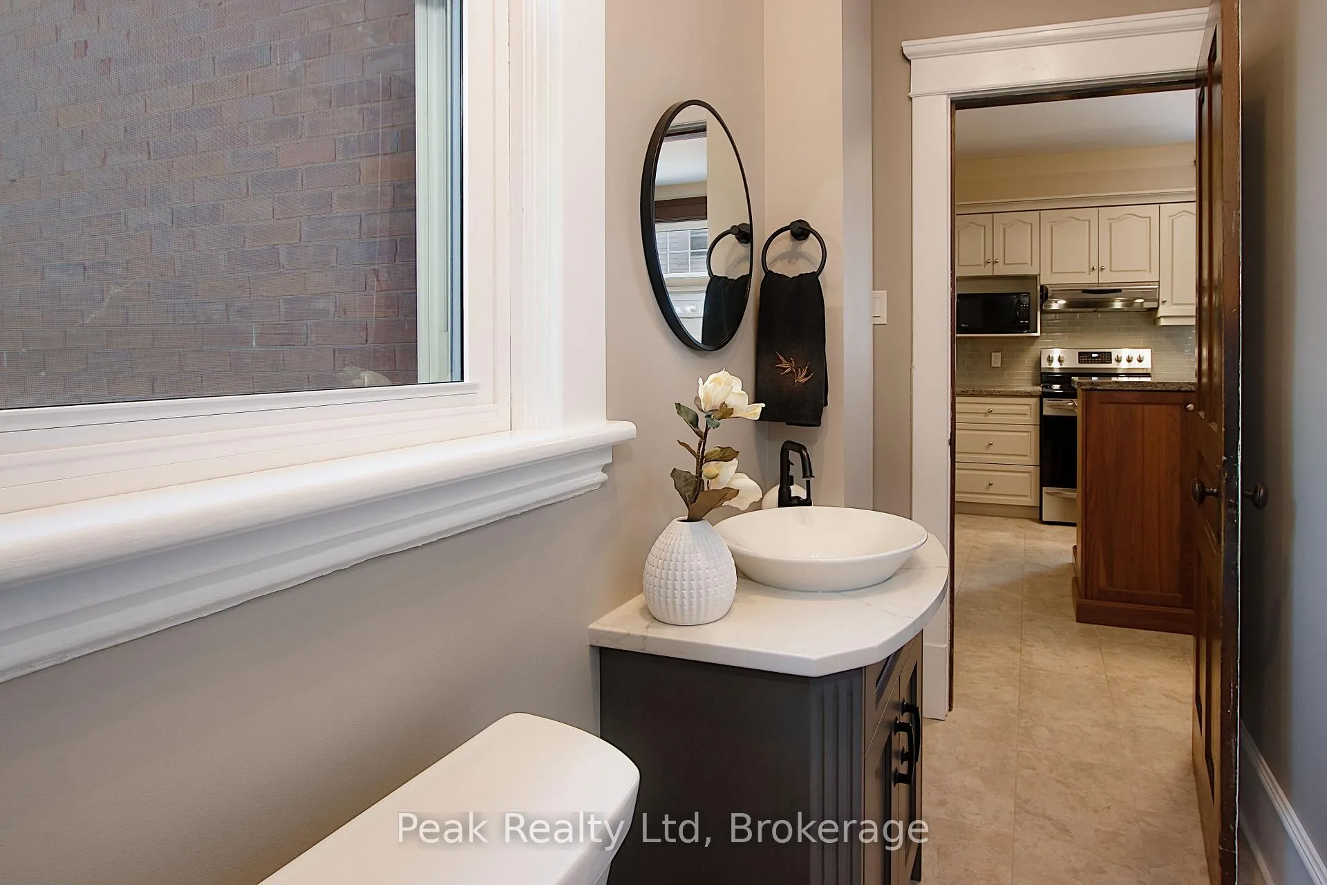 Photo 25 of 212 Front Street, Stratford — HOMEH