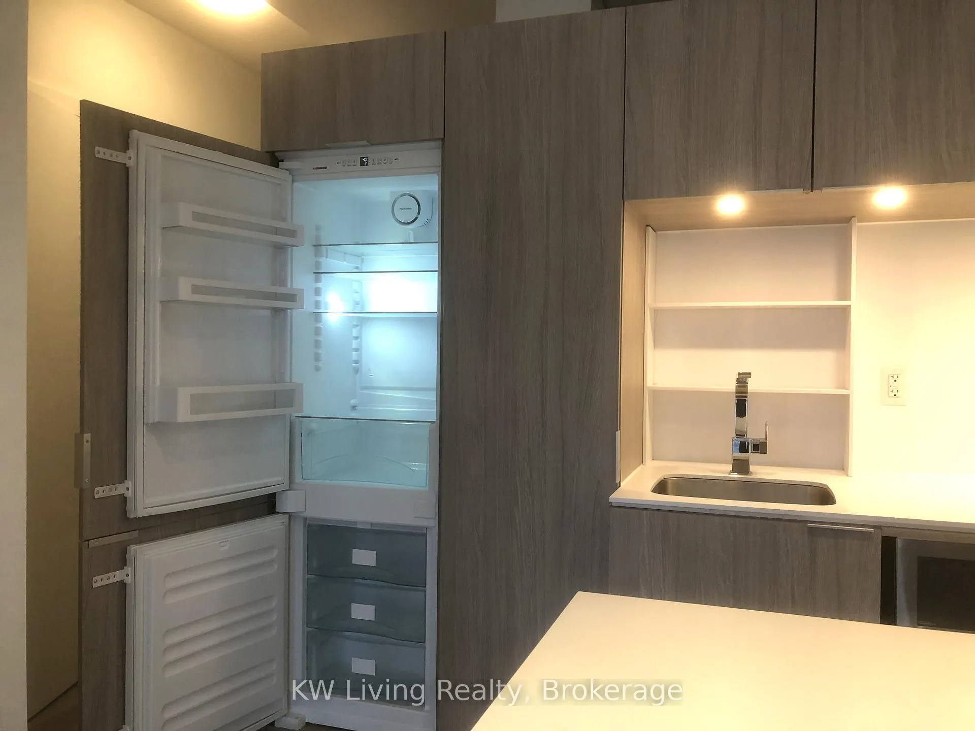 Photo 9 of Unit Ph03, 77 Shuter Street, Toronto, Church-Yonge Corridor — HOMEH