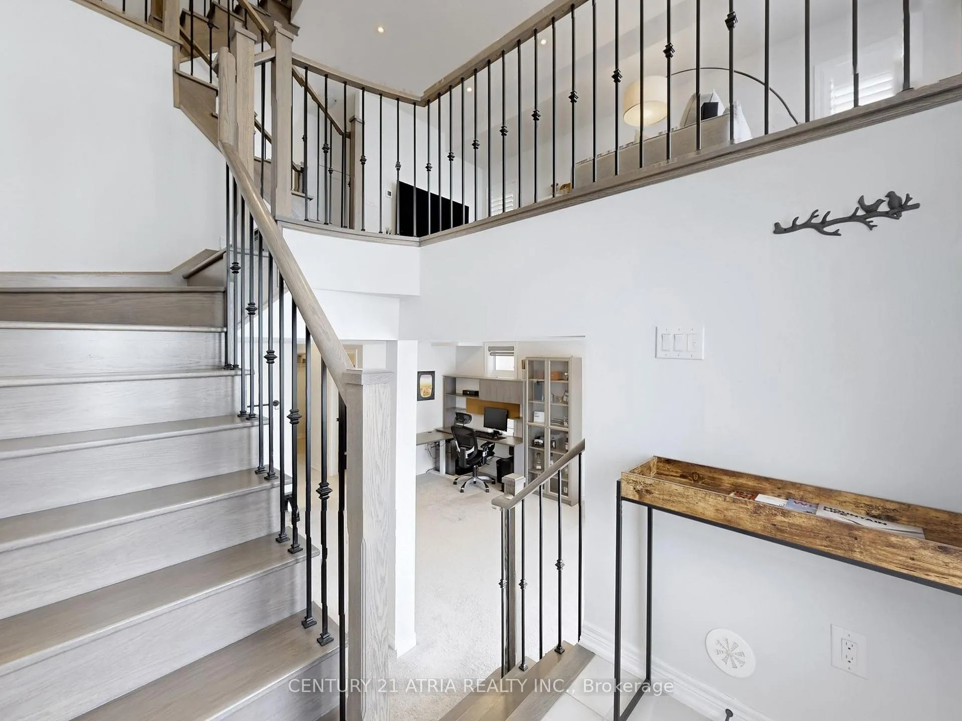 Photo 24 of 46 Campobello Street, Vaughan, Patterson — HOMEH