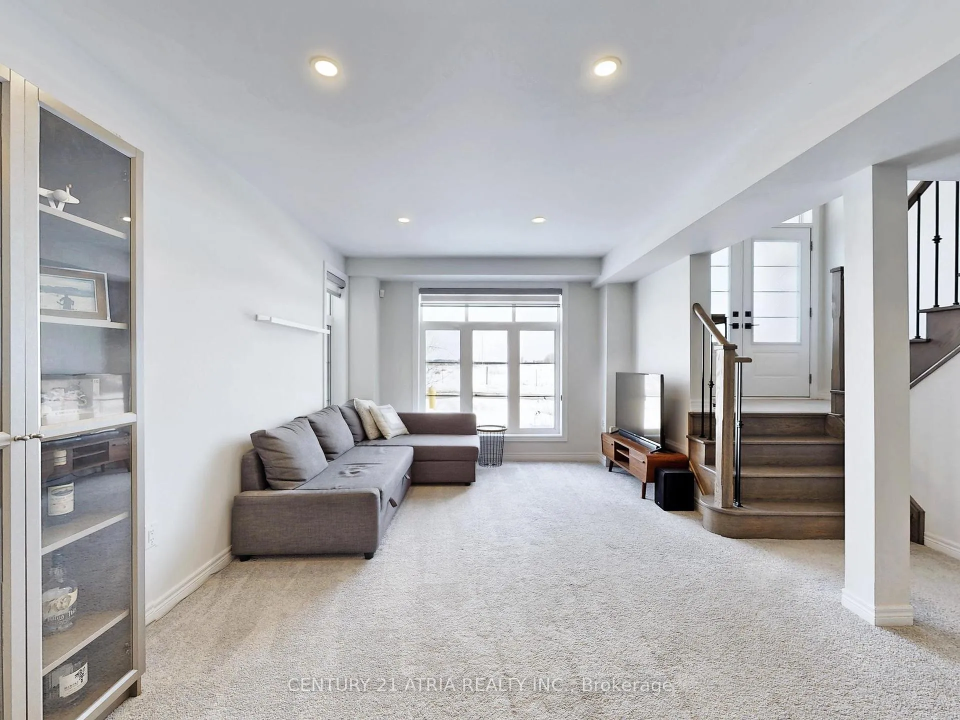 Photo 26 of 46 Campobello Street, Vaughan, Patterson — HOMEH