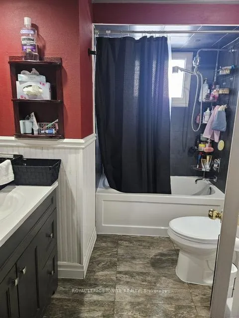 Photo 16 of Unit Upper Level, 43 Edgebrook Crescent, Brampton, Southgate — HOMEH