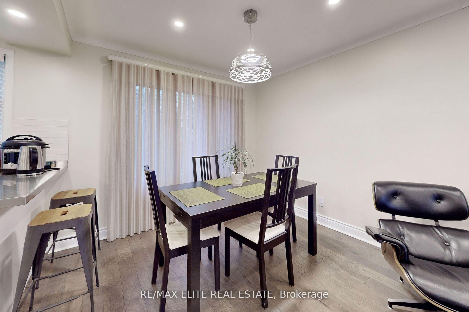 Photo 5 of 50 Henderson Avenue, Markham, Grandview — HOMEH
