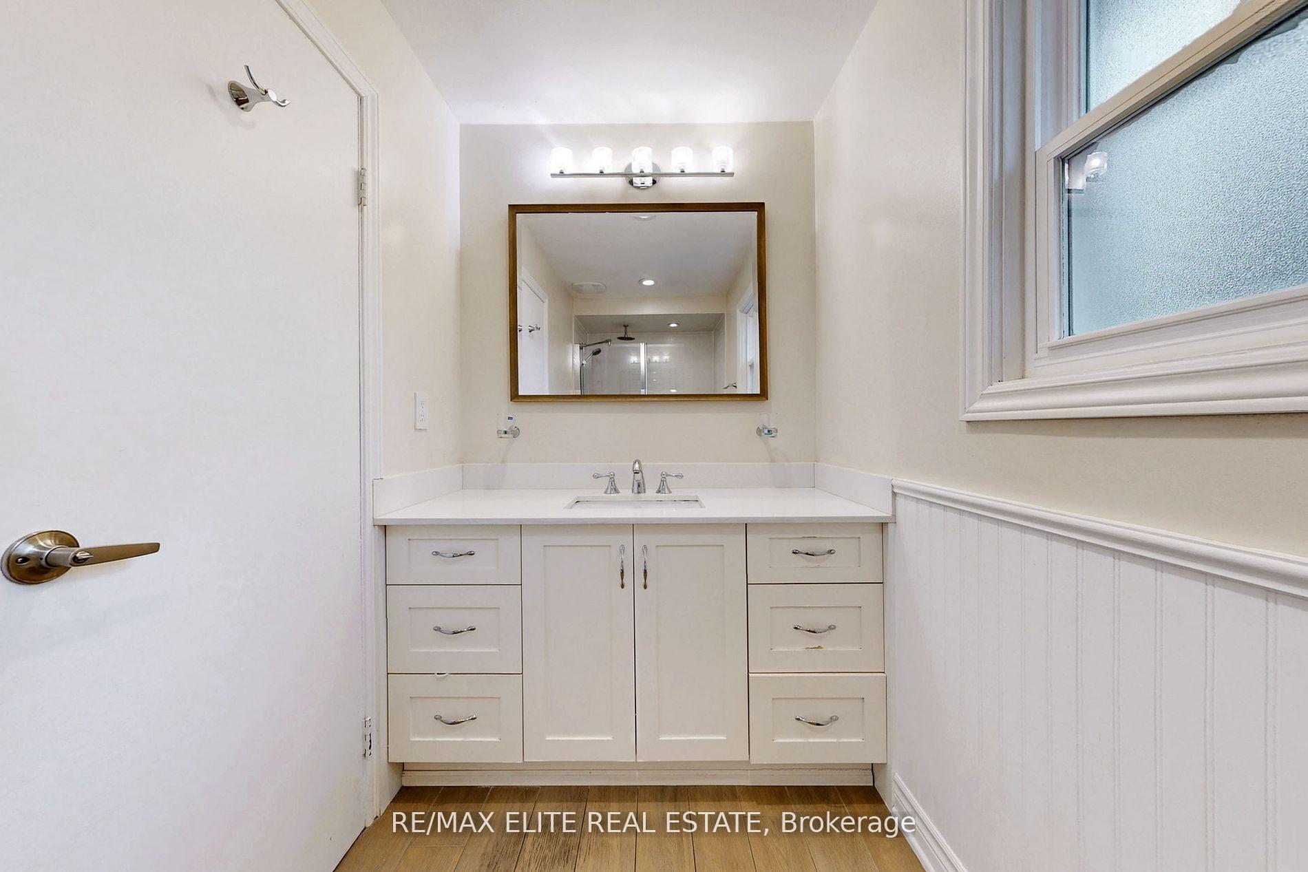 Photo 13 of 50 Henderson Avenue, Markham, Grandview — HOMEH