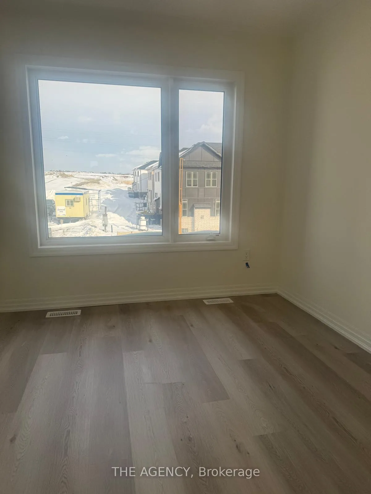 Photo 26 of 2411 Laurelview Street, Oshawa, Kedron — HOMEH