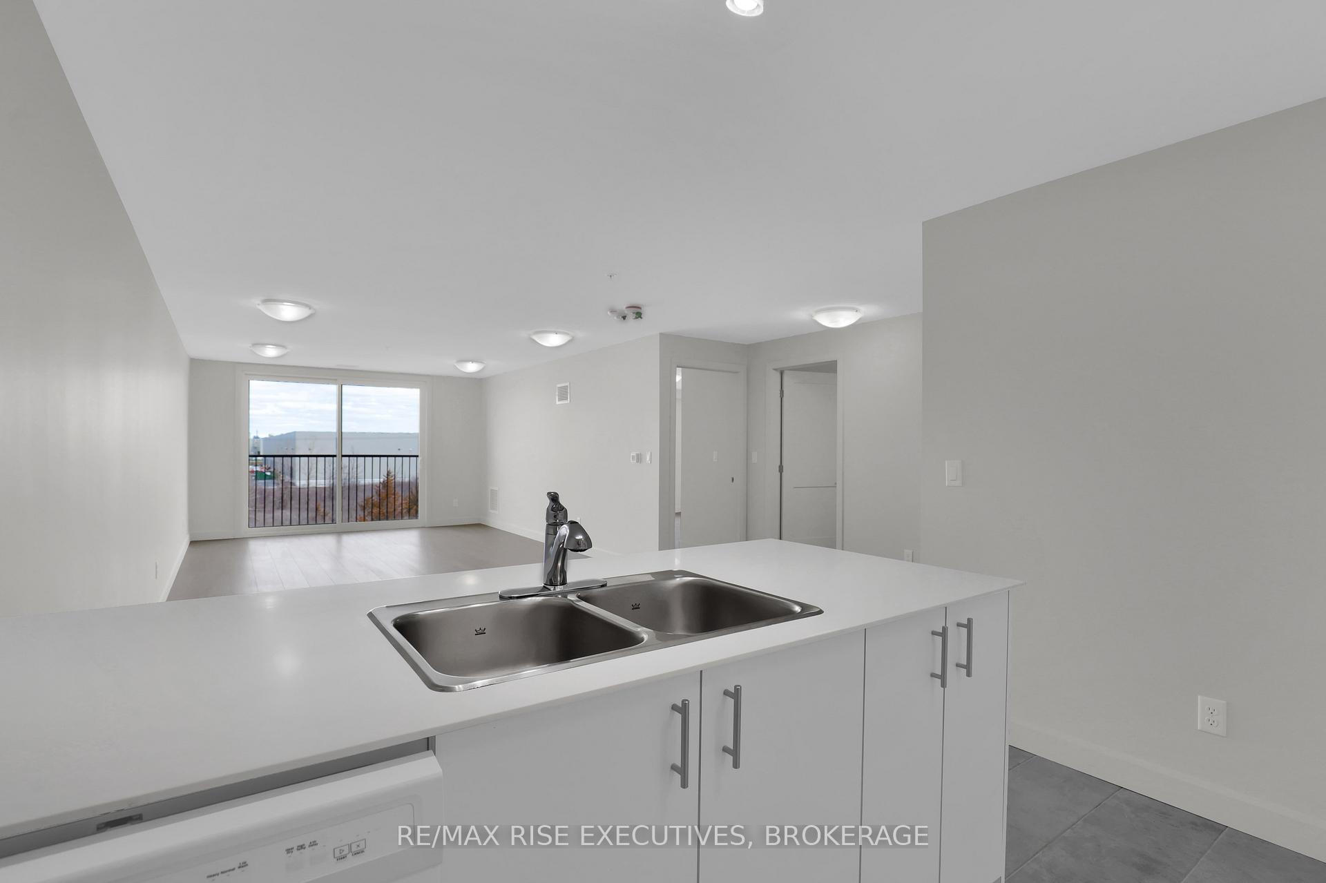 Photo 15 of Unit 402, 1080 Terra Verde Way, Kingston, City Northwest — HOMEH