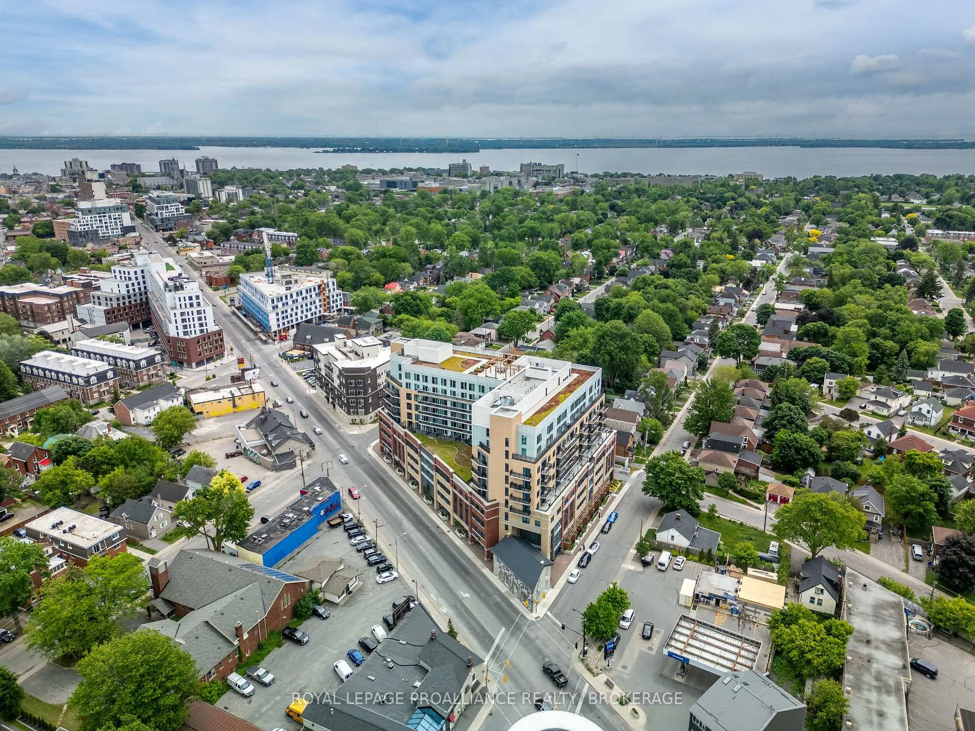 Photo 2 of Unit 519, 652 Princess Street, Kingston, Central City East — HOMEH