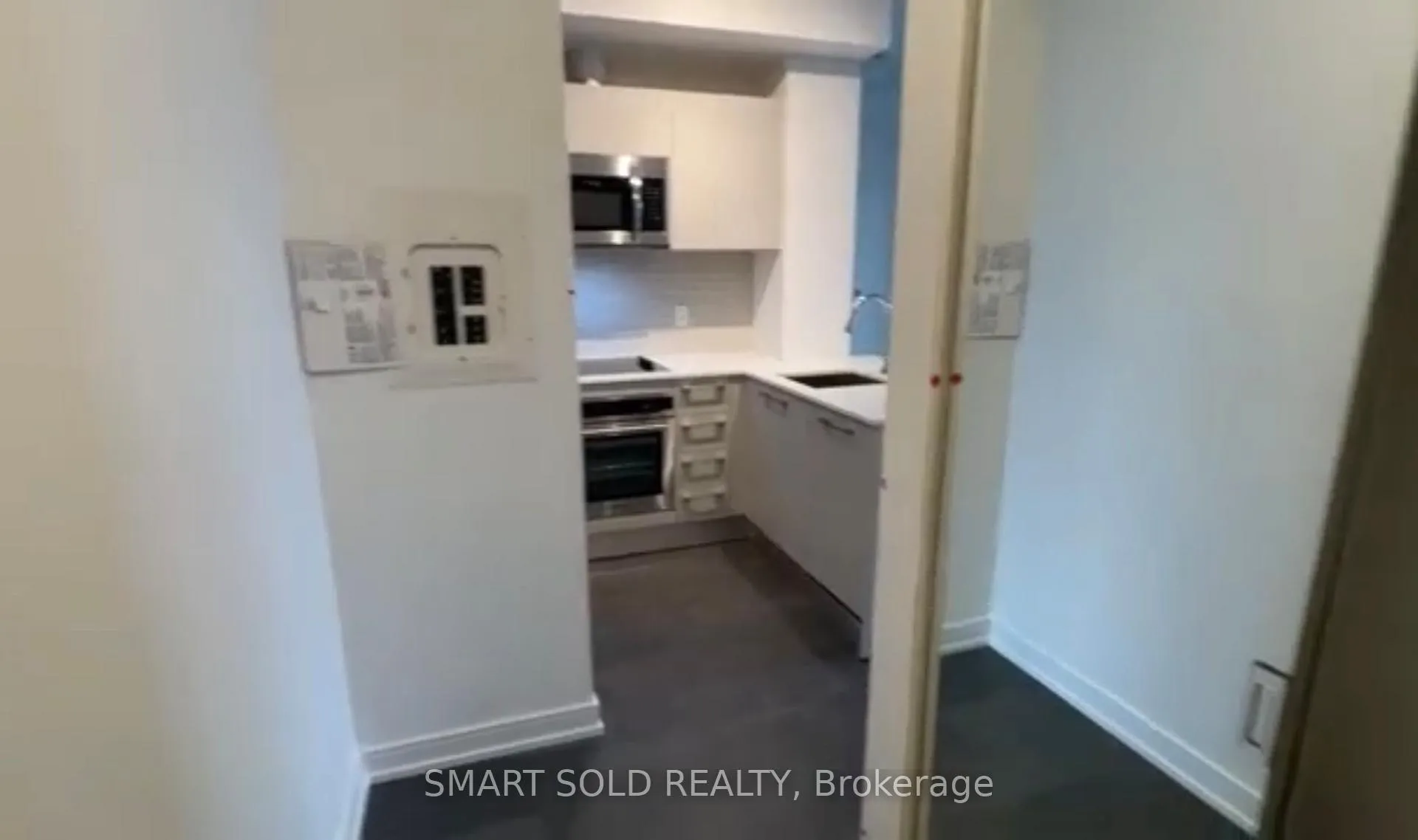 Photo 6 of Unit 2606, 3 Gloucester Street, Toronto, Church-Yonge Corridor — HOMEH