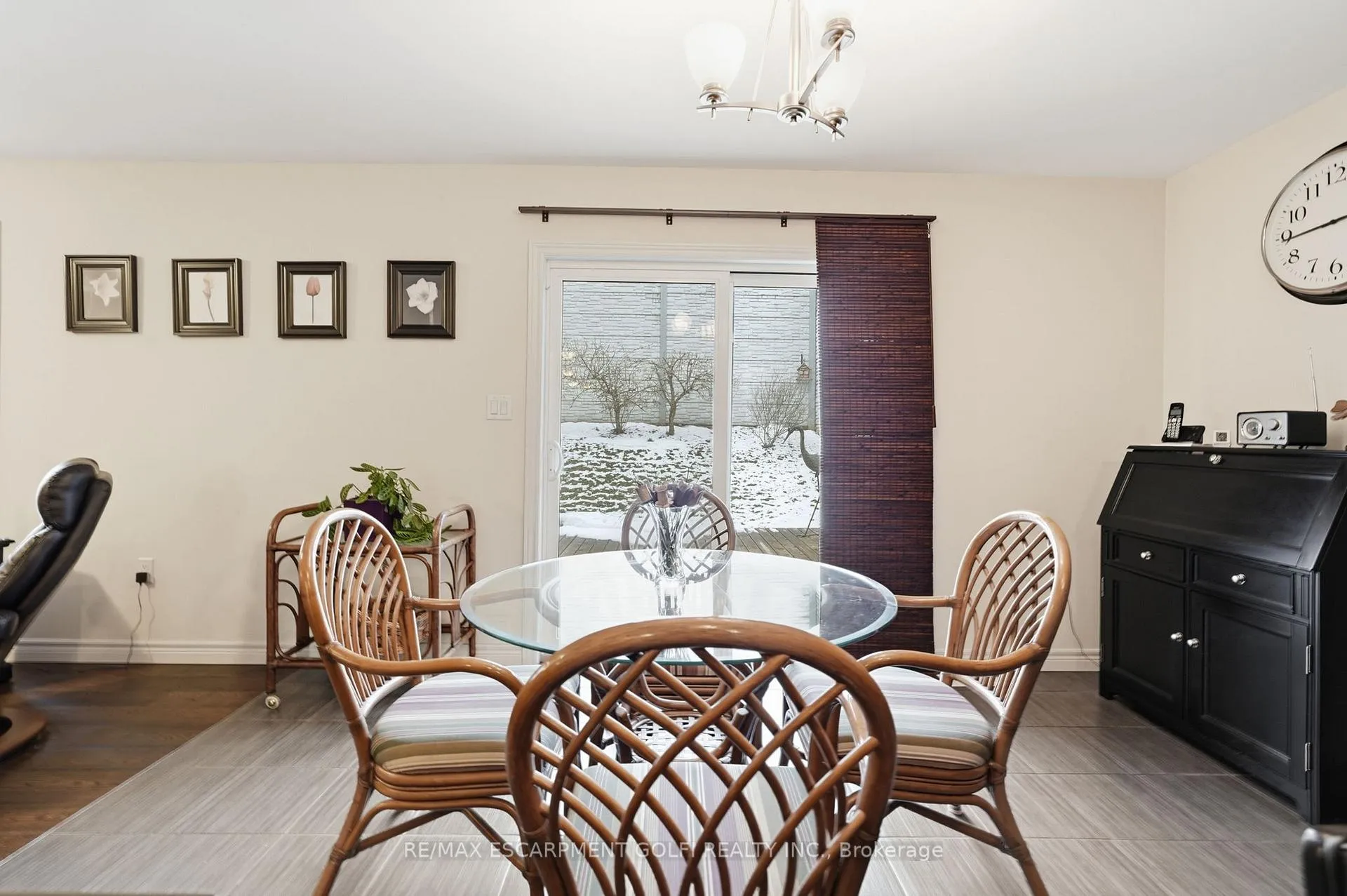 Photo 10 of 76 Lorne Avenue, Grimsby, Grimsby Beach — HOMEH