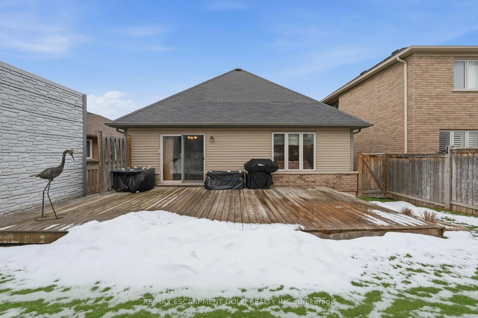 Photo 26 of 76 Lorne Avenue, Grimsby, Grimsby Beach — HOMEH