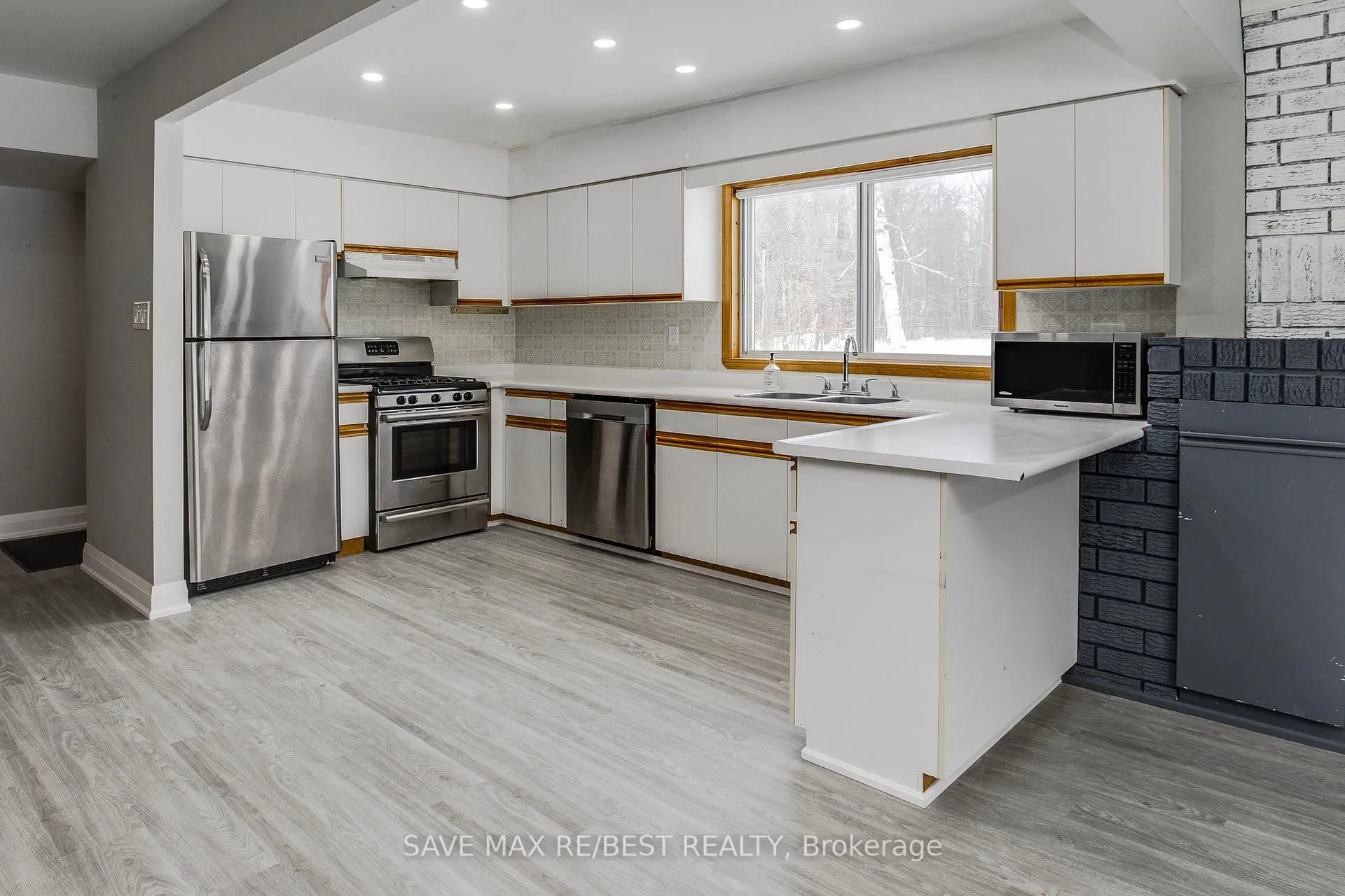Photo 10 of 910 Concession Rd 17 W, Penetanguishene — HOMEH