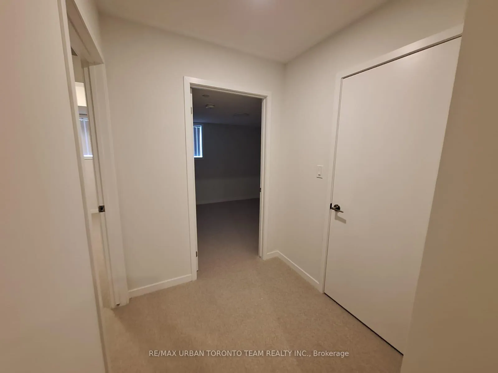 Photo 13 of Unit 308, 130 Honeycrisp Crescent, Vaughan, Vaughan Corporate Centre — HOMEH
