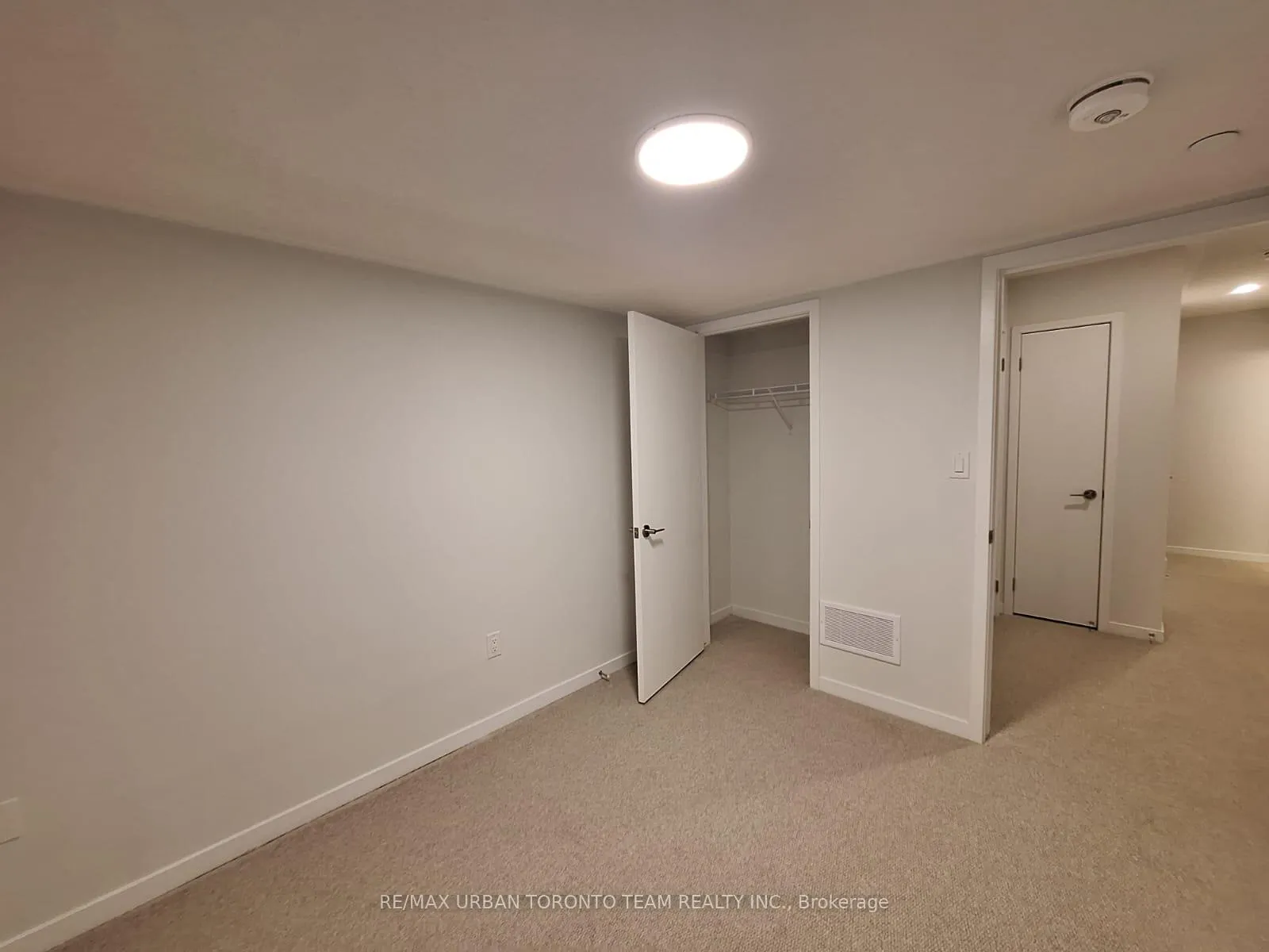 Photo 15 of Unit 308, 130 Honeycrisp Crescent, Vaughan, Vaughan Corporate Centre — HOMEH