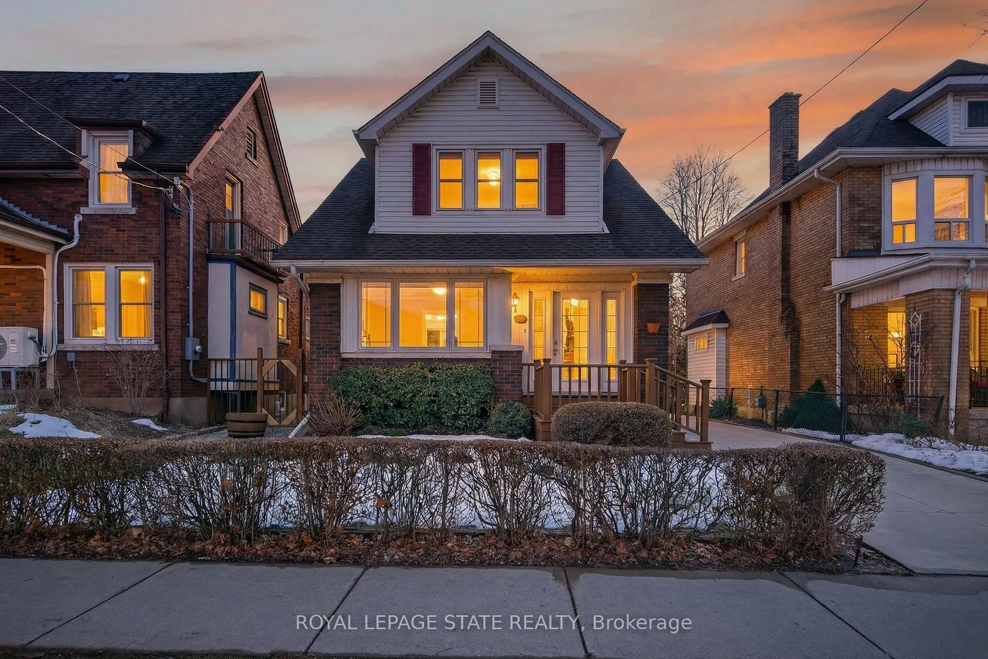 Photo 1 of 436 Maple Avenue, Hamilton, Delta — HOMEH