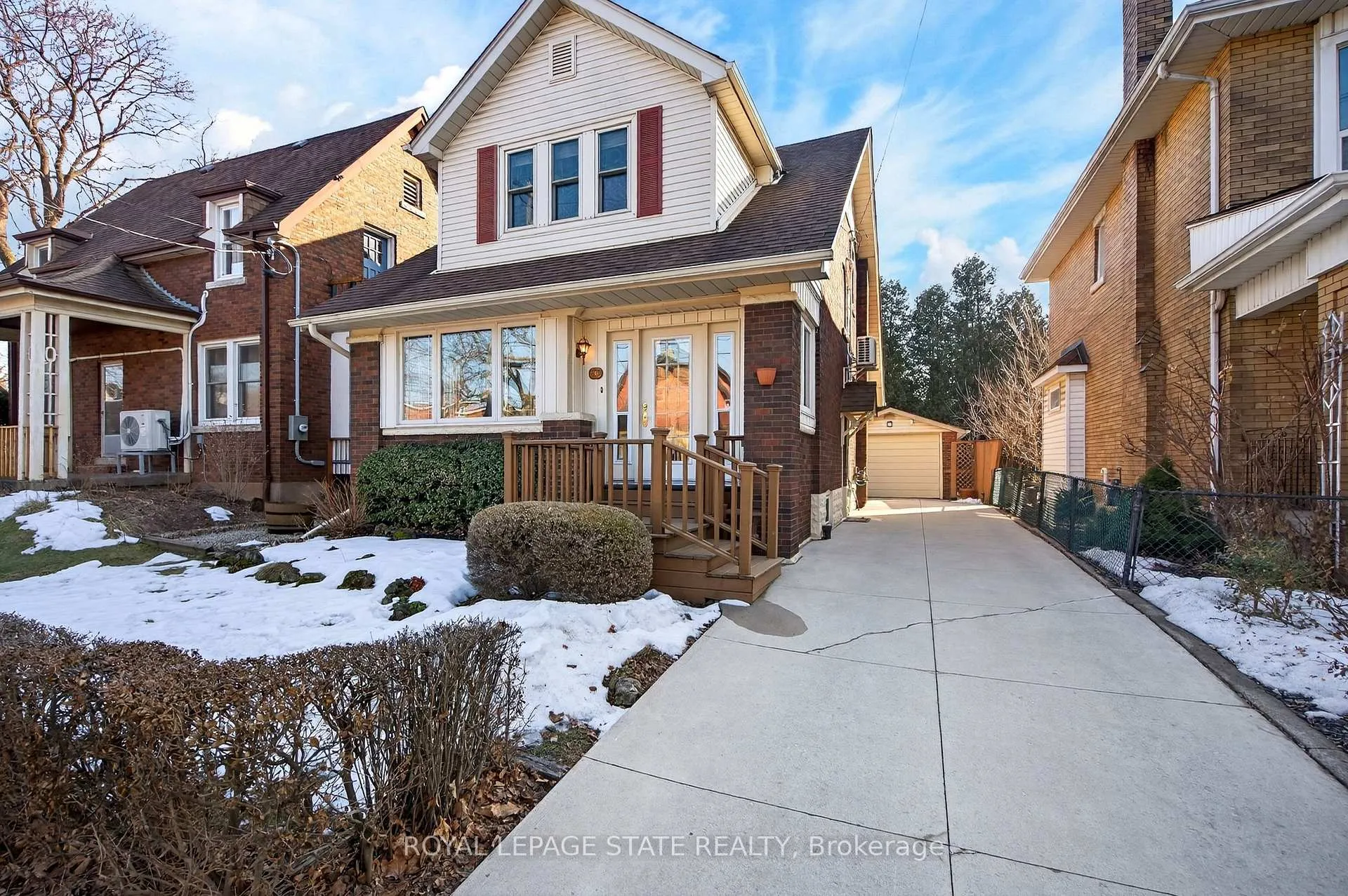 Photo 5 of 436 Maple Avenue, Hamilton, Delta — HOMEH