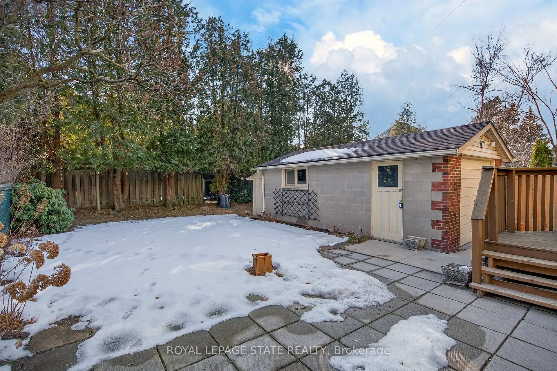 Photo 43 of 436 Maple Avenue, Hamilton, Delta — HOMEH