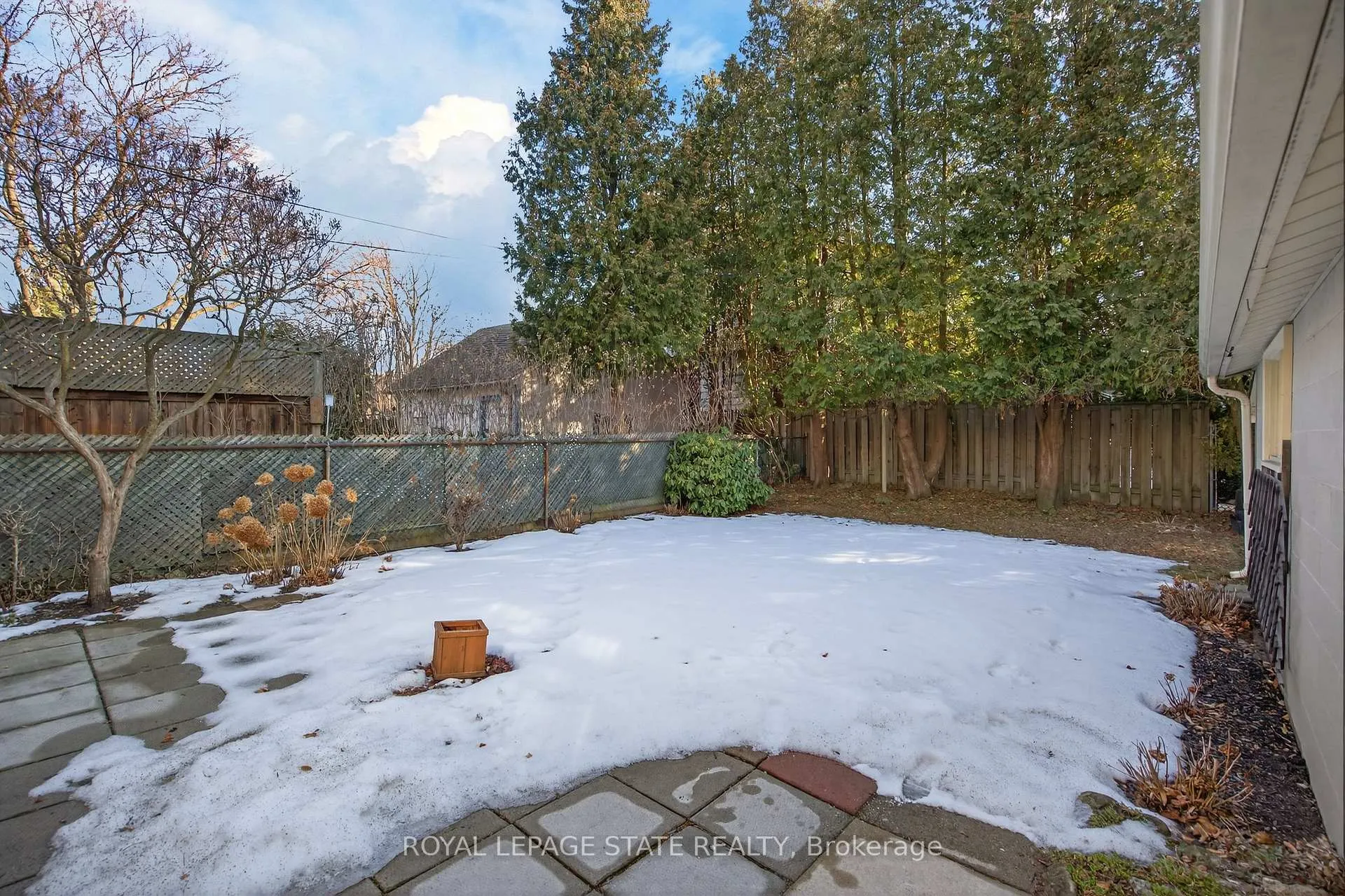 Photo 45 of 436 Maple Avenue, Hamilton, Delta — HOMEH