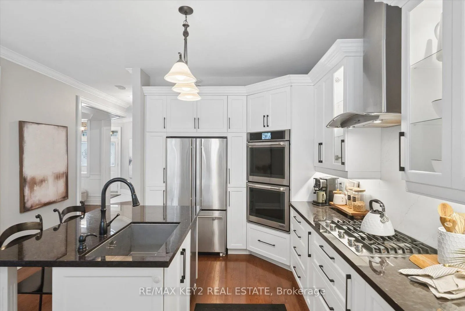 Photo 10 of 421 Pineview Lane, Pickering, Amberlea — HOMEH
