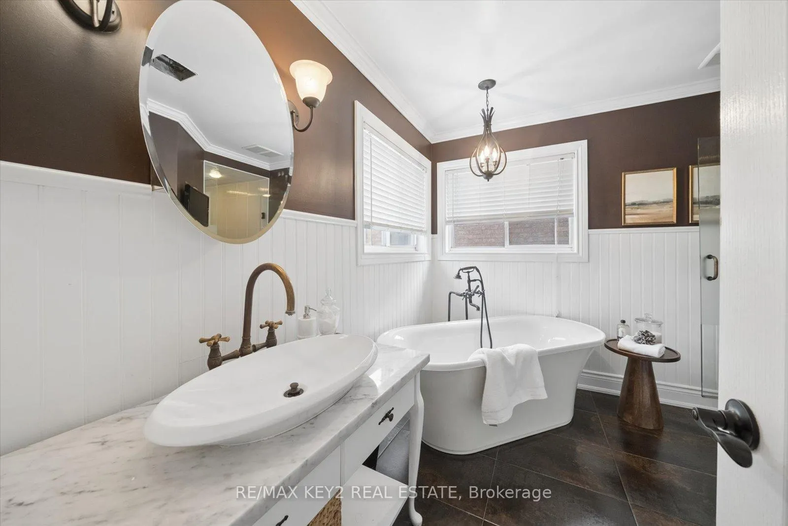Photo 23 of 421 Pineview Lane, Pickering, Amberlea — HOMEH