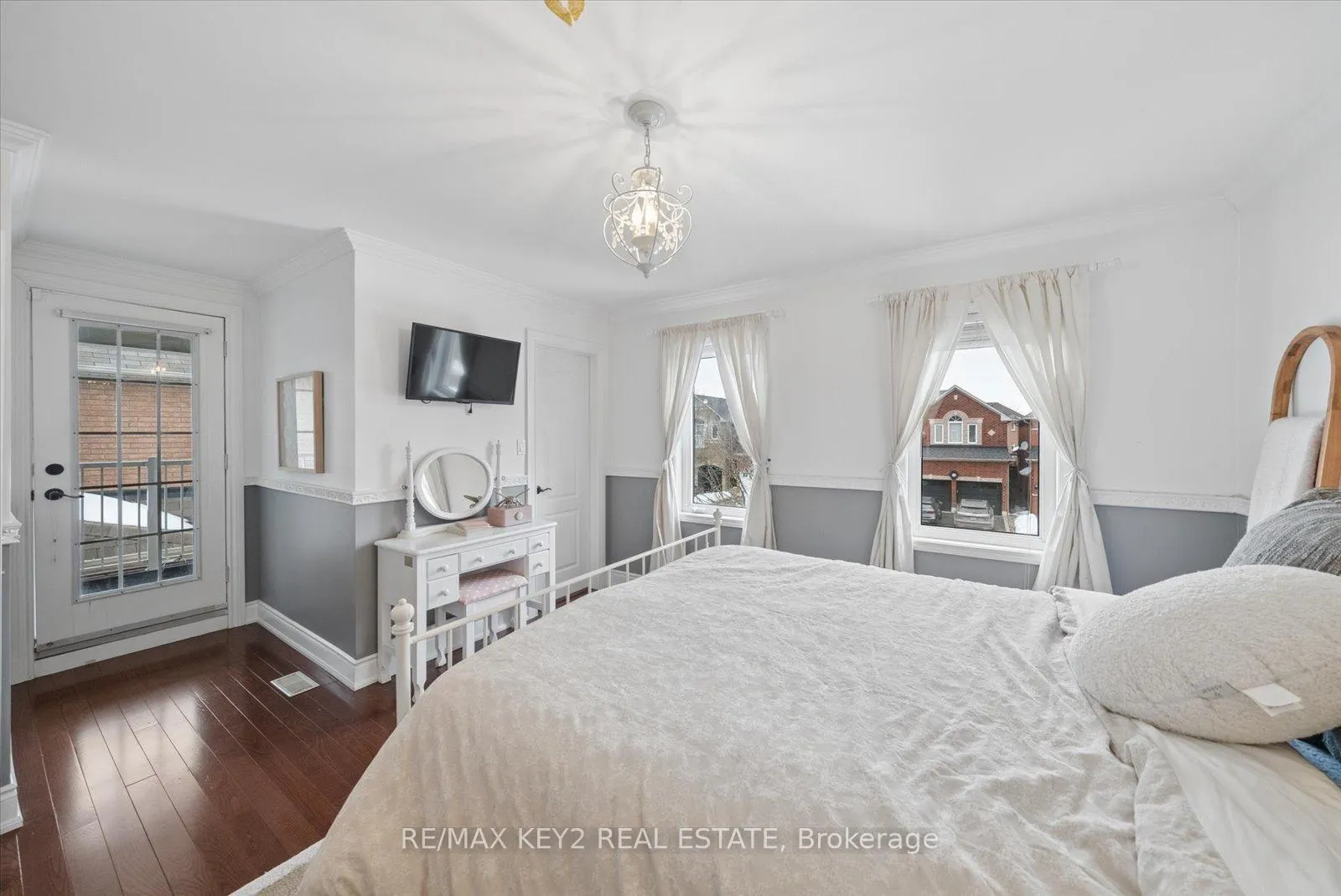 Photo 30 of 421 Pineview Lane, Pickering, Amberlea — HOMEH
