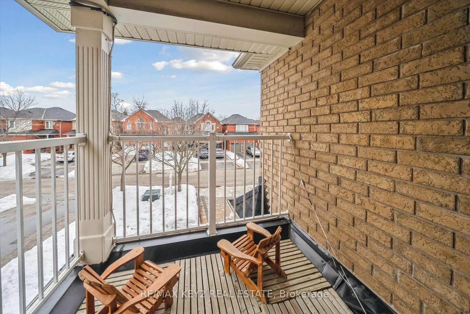 Photo 31 of 421 Pineview Lane, Pickering, Amberlea — HOMEH