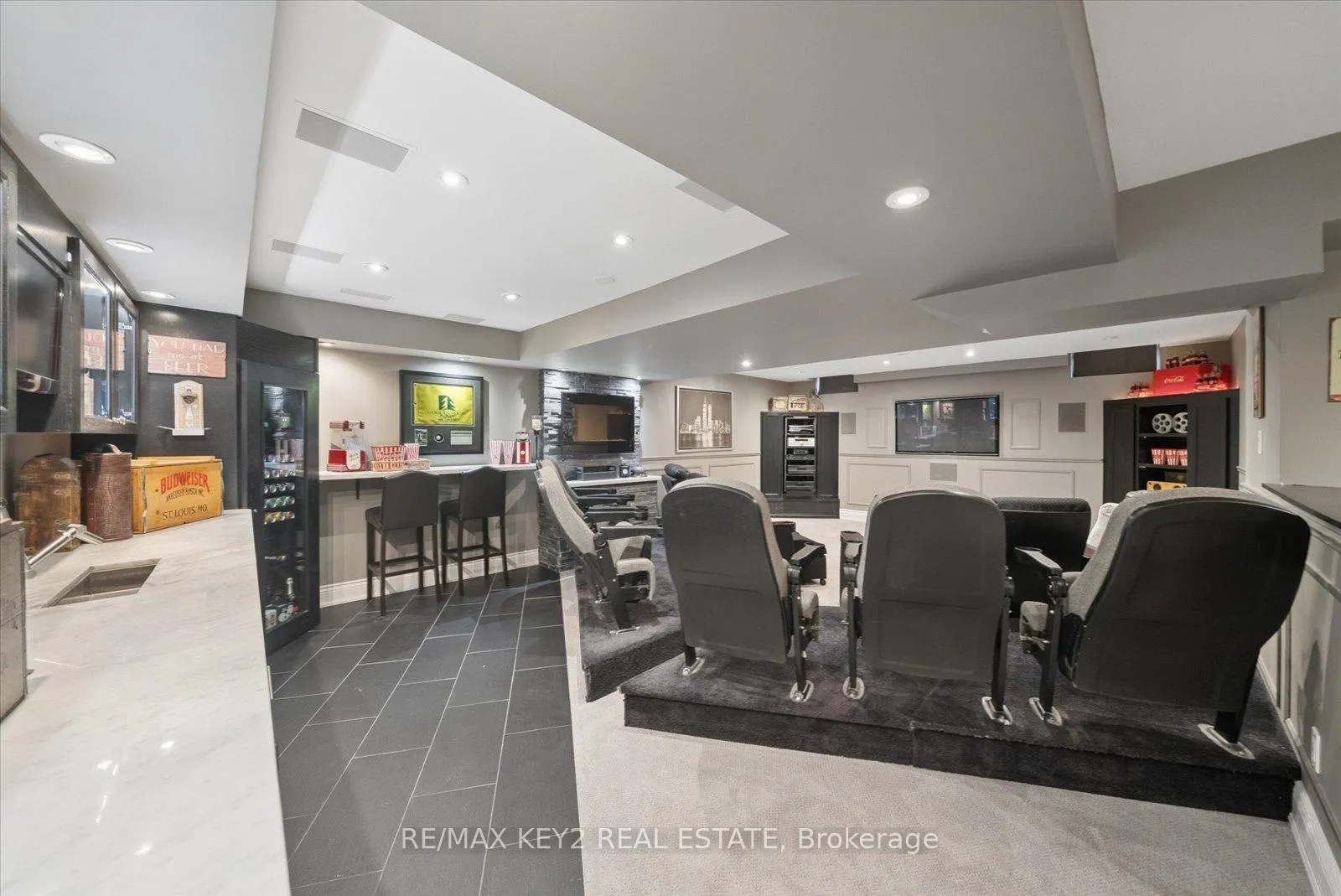 Photo 35 of 421 Pineview Lane, Pickering, Amberlea — HOMEH