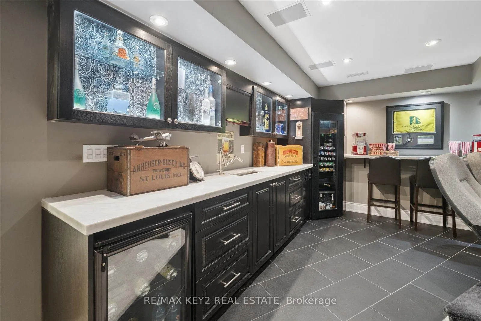 Photo 36 of 421 Pineview Lane, Pickering, Amberlea — HOMEH