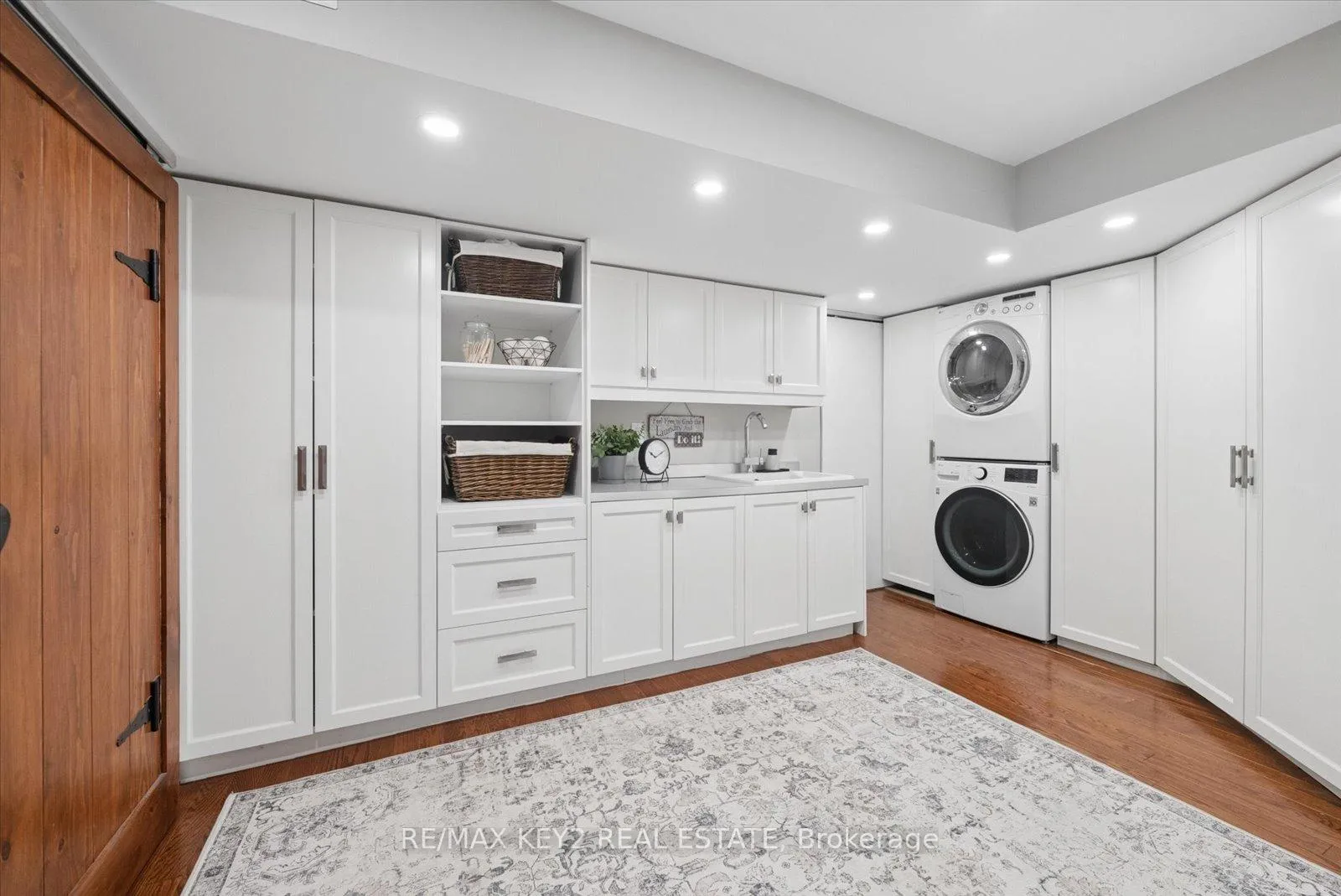 Photo 40 of 421 Pineview Lane, Pickering, Amberlea — HOMEH