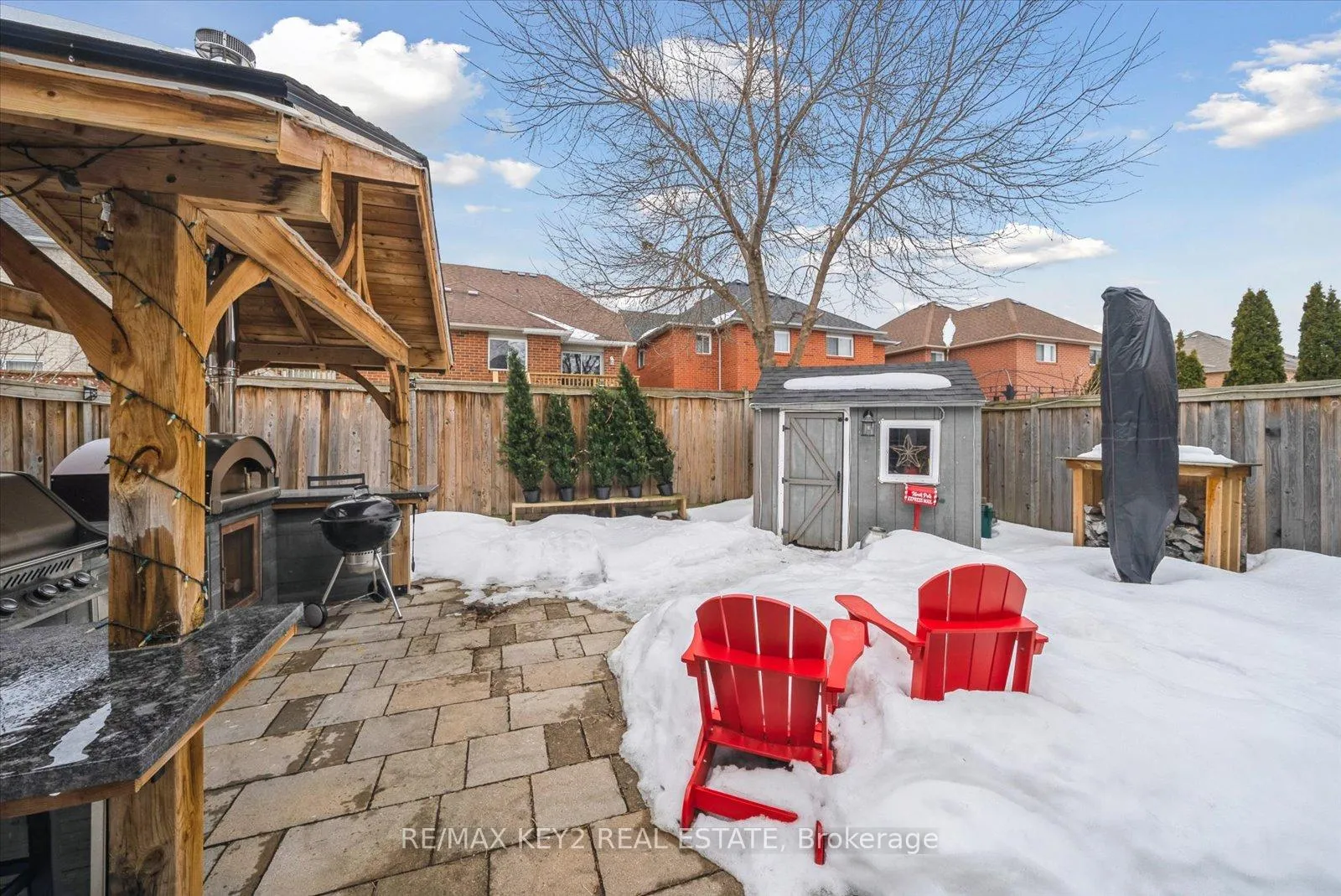 Photo 41 of 421 Pineview Lane, Pickering, Amberlea — HOMEH