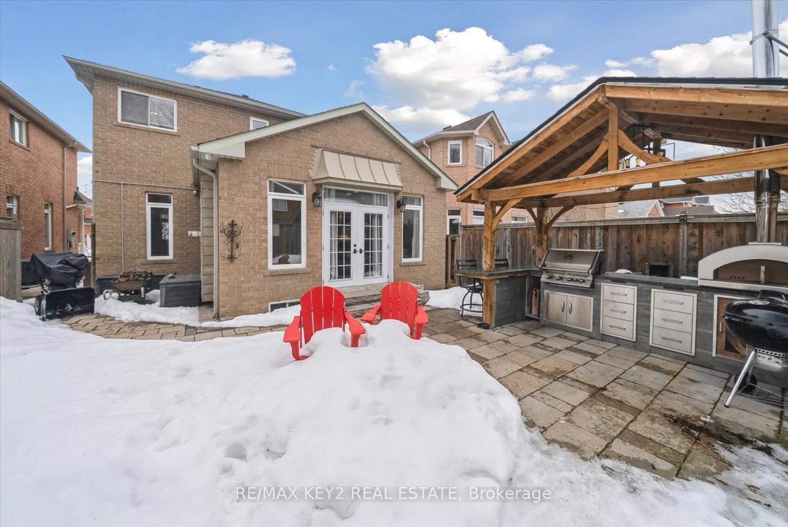 Photo 42 of 421 Pineview Lane, Pickering, Amberlea — HOMEH
