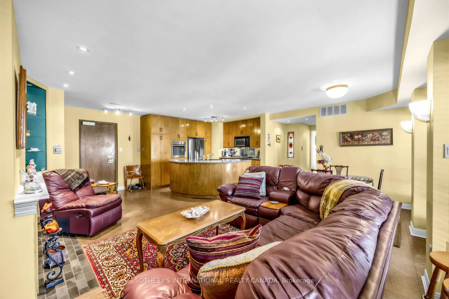 Photo 7 of Unit 202, 8 Hawthorn Avenue, Toronto, Rosedale-Moore Park — HOMEH