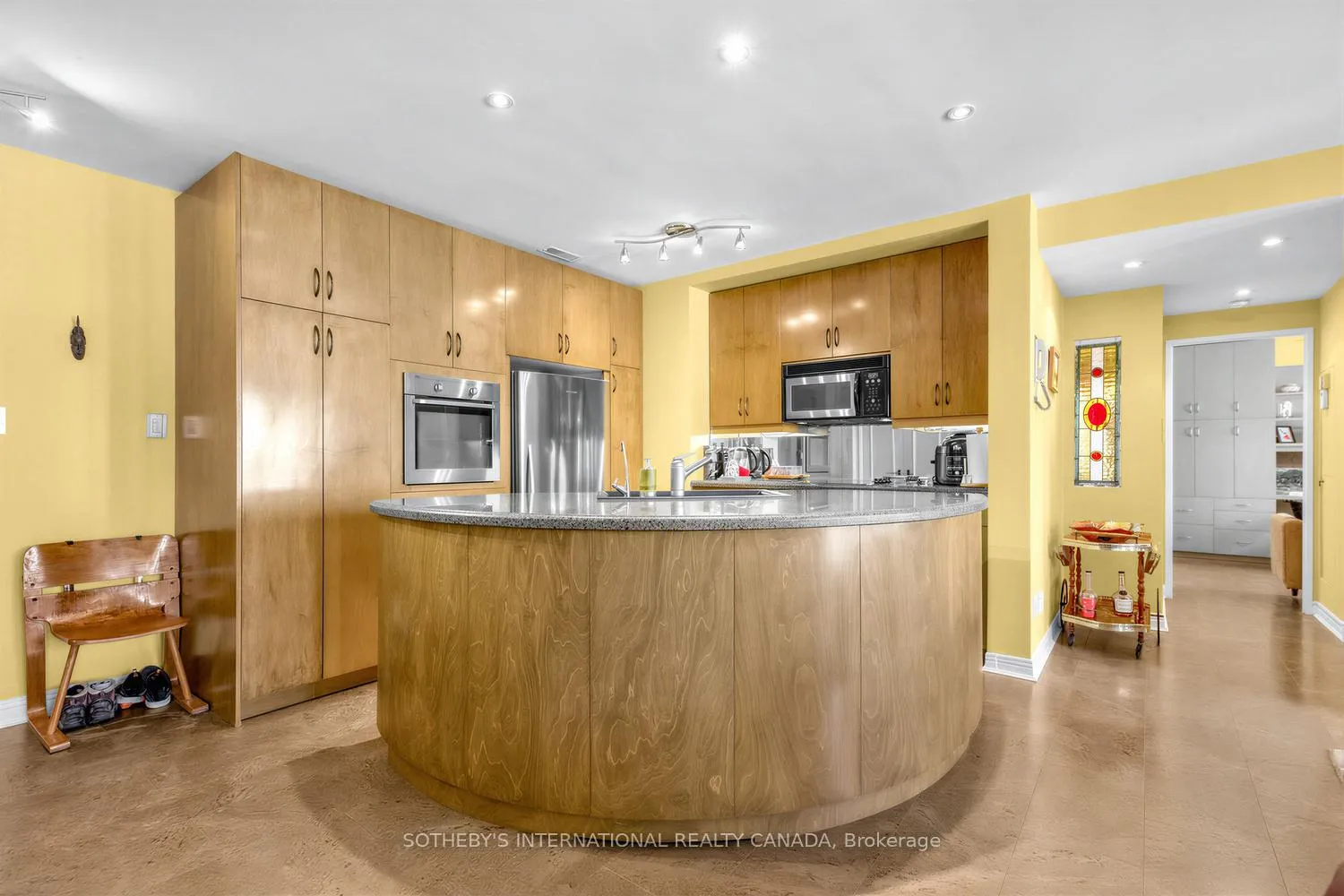 Photo 13 of Unit 202, 8 Hawthorn Avenue, Toronto, Rosedale-Moore Park — HOMEH