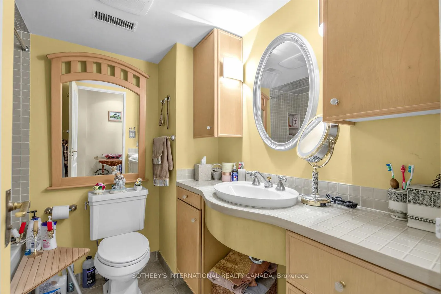 Photo 19 of Unit 202, 8 Hawthorn Avenue, Toronto, Rosedale-Moore Park — HOMEH