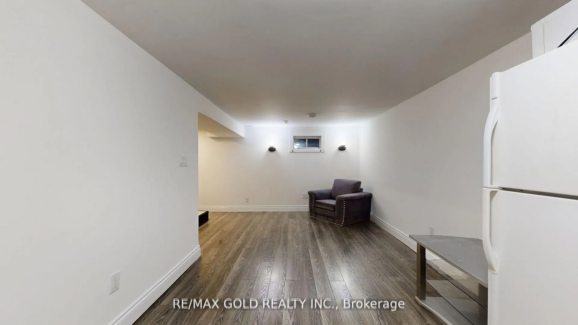 Photo 17 of 156 Royal Salisbury Way, Brampton, Madoc — HOMEH