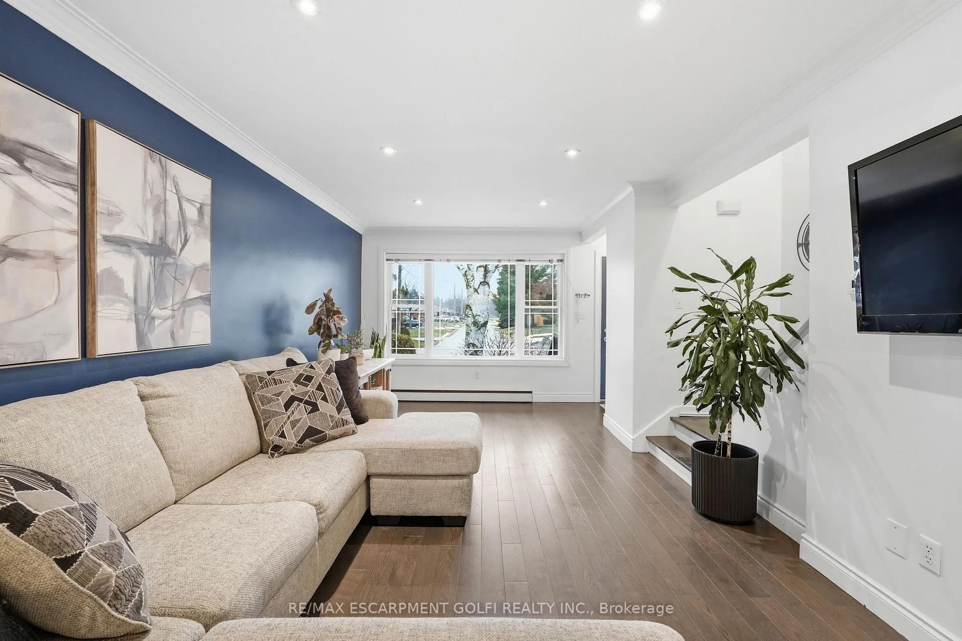 Photo 5 of 6 Brierwood Avenue, Grimsby, Grimsby West — HOMEH