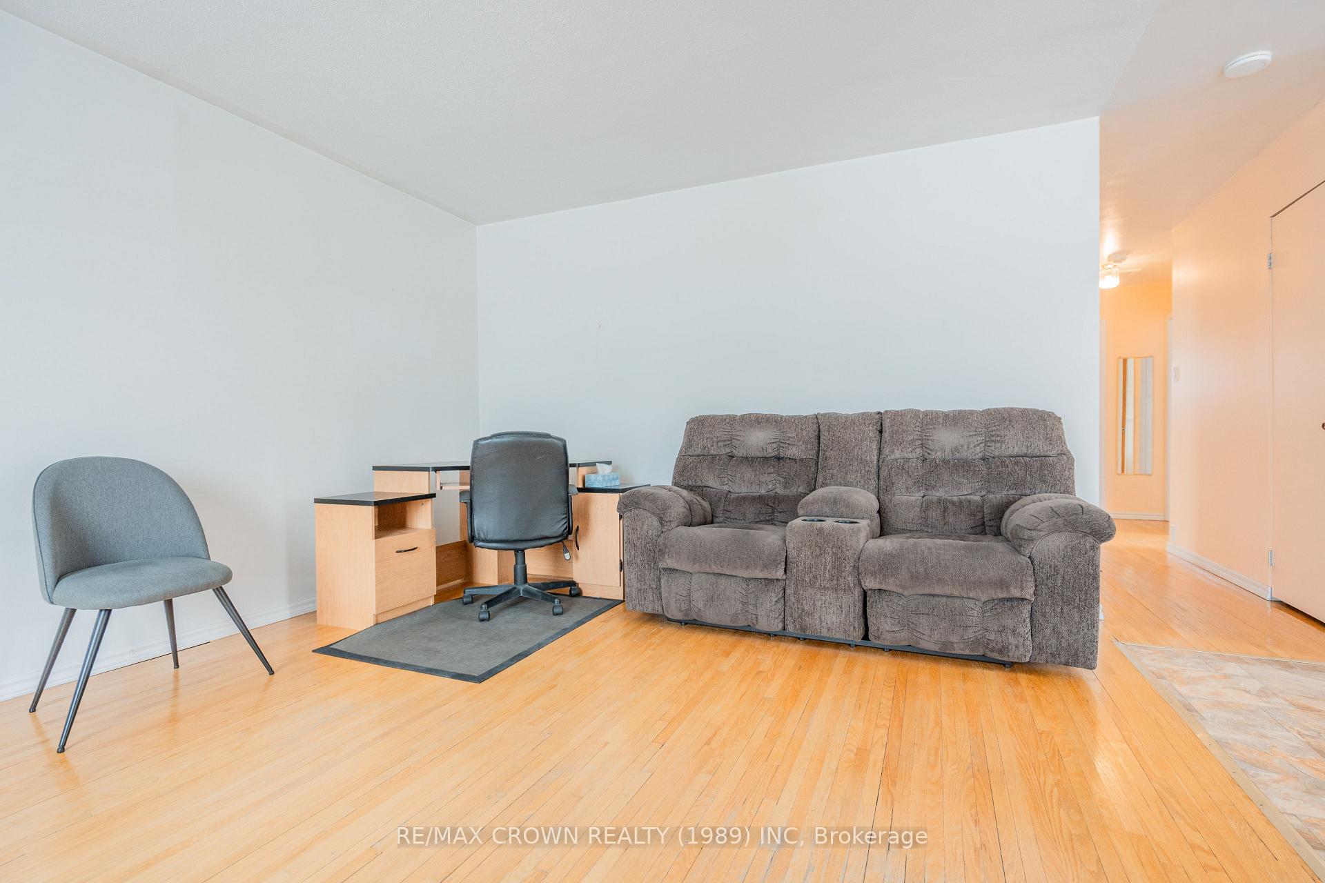 Photo 16 of 37 Wolfe Street, Kapuskasing — HOMEH
