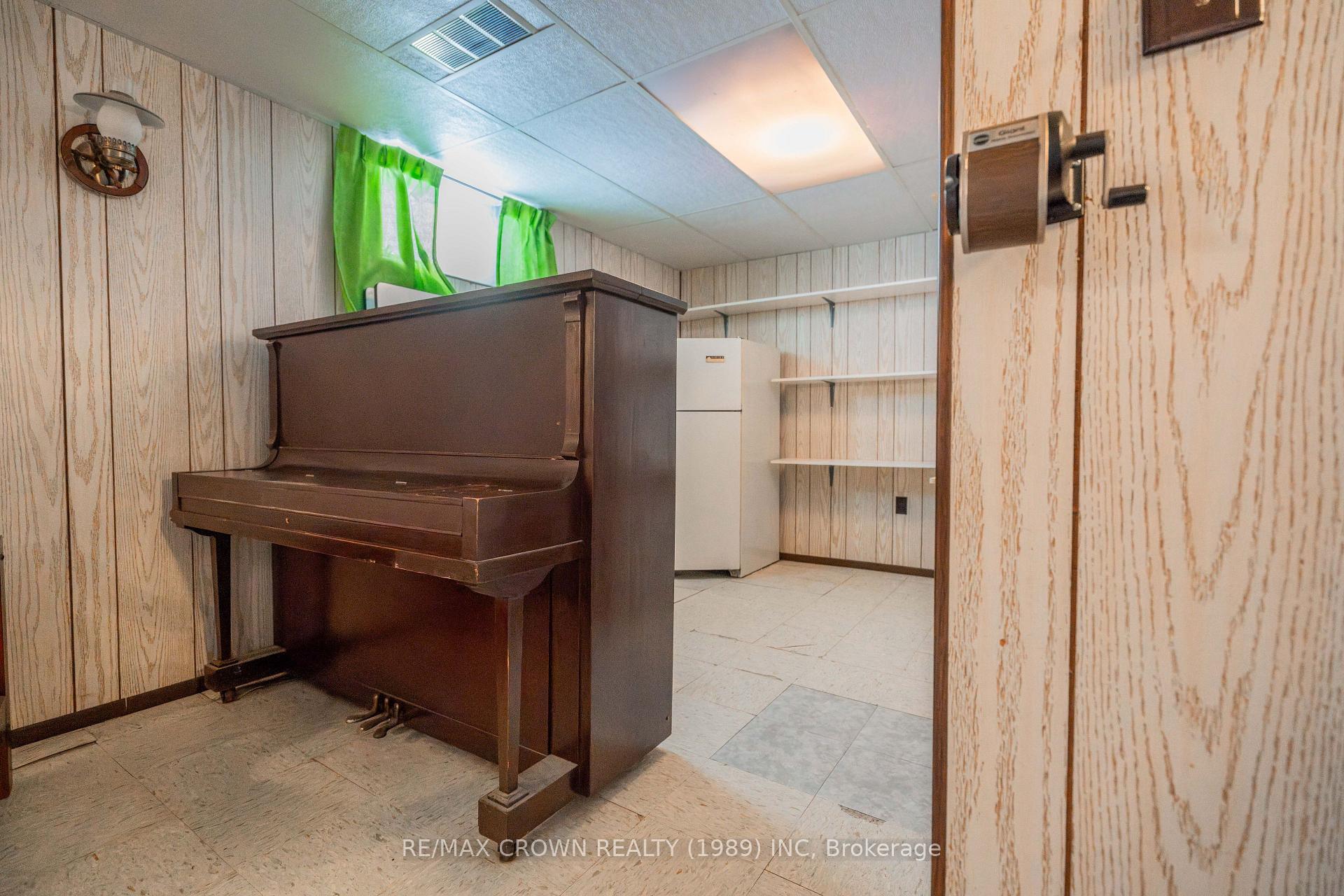 Photo 41 of 37 Wolfe Street, Kapuskasing — HOMEH