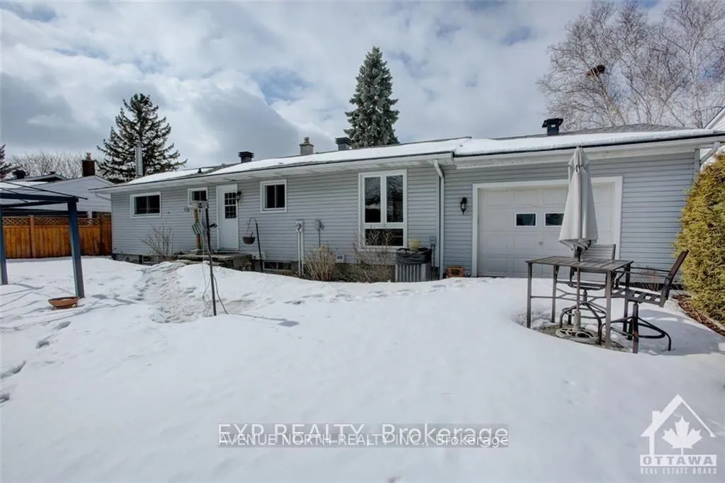 Photo 15 of 15 Saginaw Crescent, Ottawa, Borden Farm/Stewart Farm/Carleton Heights/Parkwood Hills — HOMEH