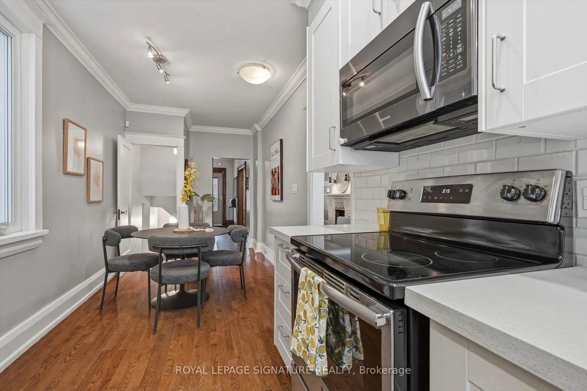Photo 19 of 55 Atlas Avenue, Toronto, Humewood-Cedarvale — HOMEH