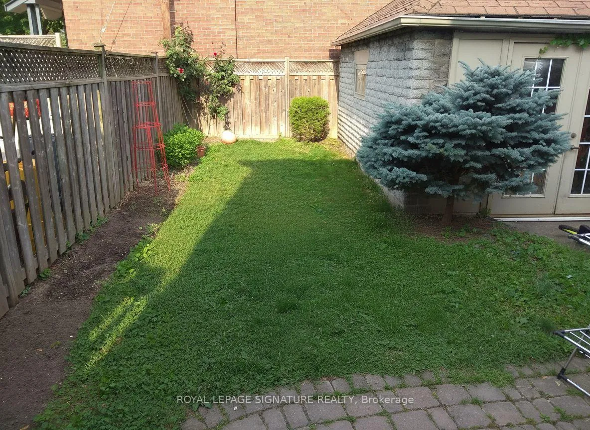 Photo 42 of 55 Atlas Avenue, Toronto, Humewood-Cedarvale — HOMEH