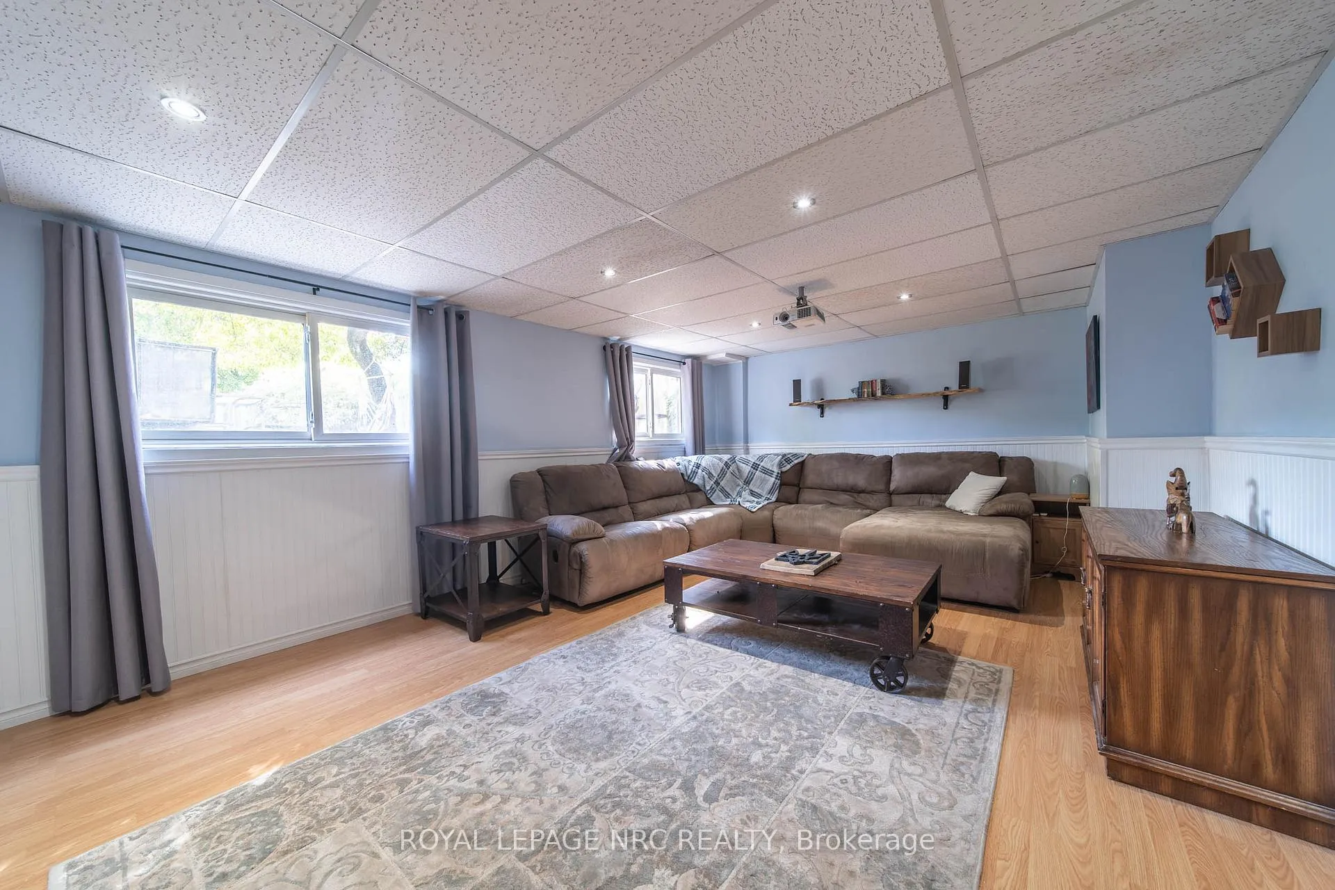 Photo 14 of 4228 York Drive, Niagara Falls, Morrison — HOMEH