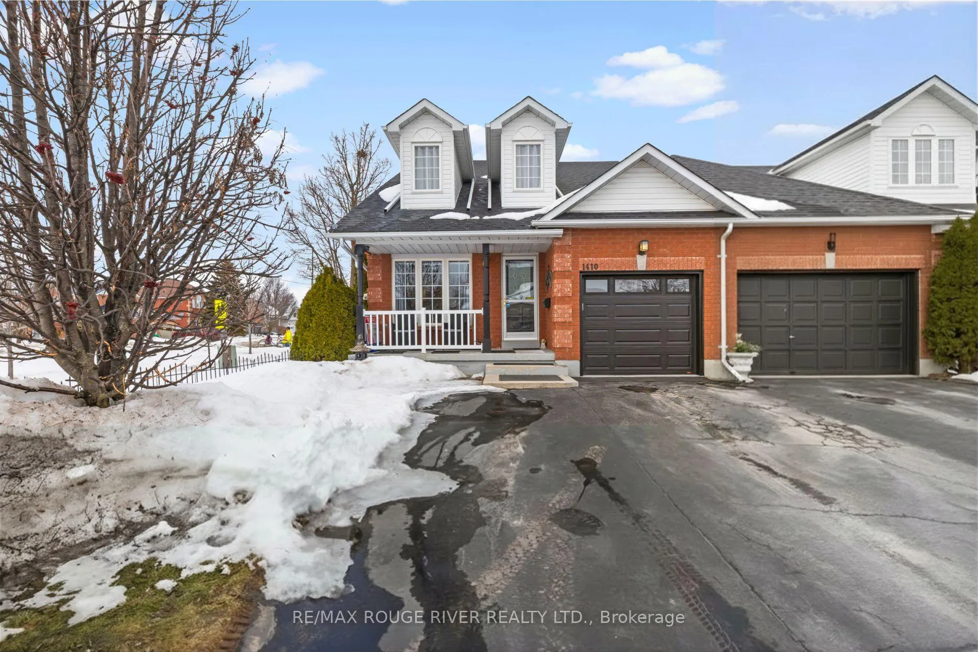 Photo 1 of 1410 Lillico Crescent, Peterborough, Monaghan Ward 2 — HOMEH