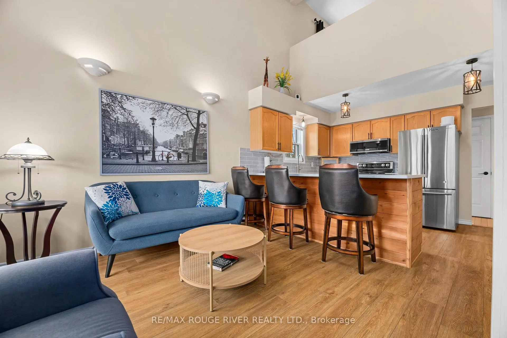 Photo 8 of 1410 Lillico Crescent, Peterborough, Monaghan Ward 2 — HOMEH