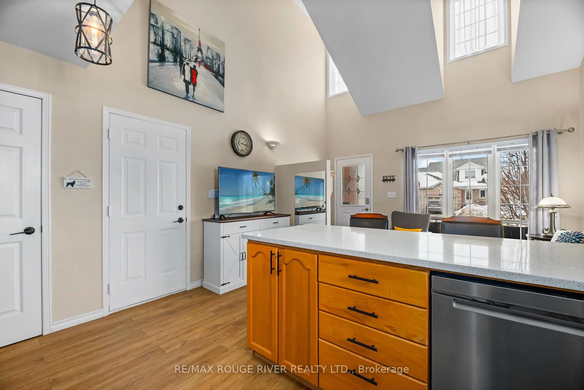 Photo 12 of 1410 Lillico Crescent, Peterborough, Monaghan Ward 2 — HOMEH