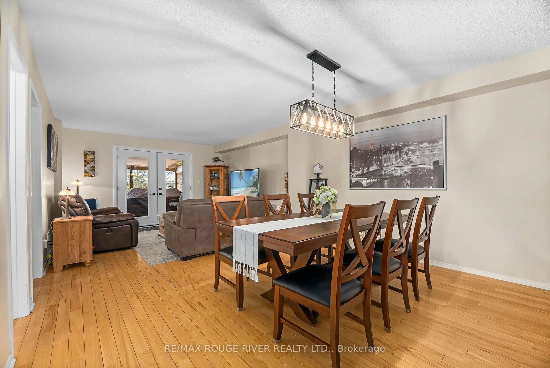 Photo 14 of 1410 Lillico Crescent, Peterborough, Monaghan Ward 2 — HOMEH