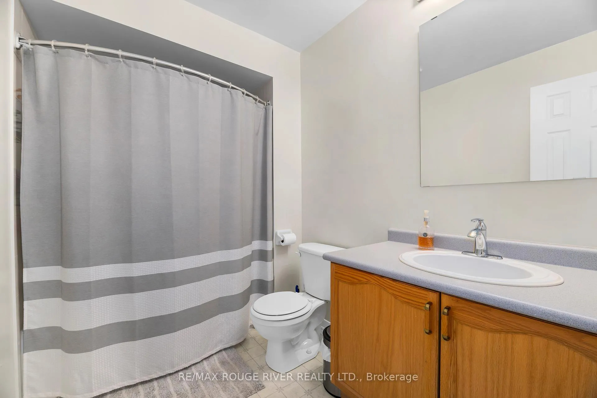 Photo 27 of 1410 Lillico Crescent, Peterborough, Monaghan Ward 2 — HOMEH
