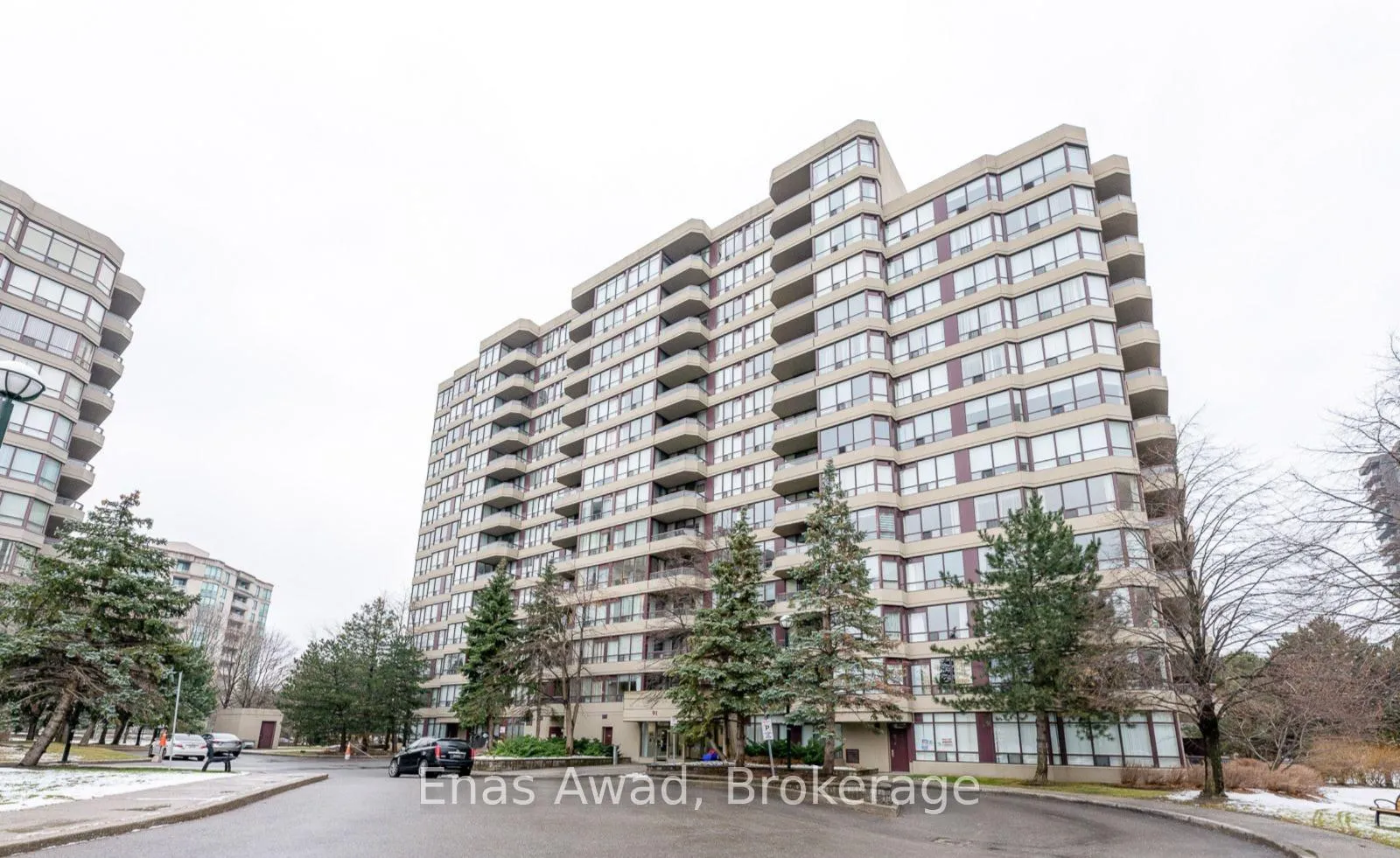 Front of Unit 601, 91 Townsgate Drive