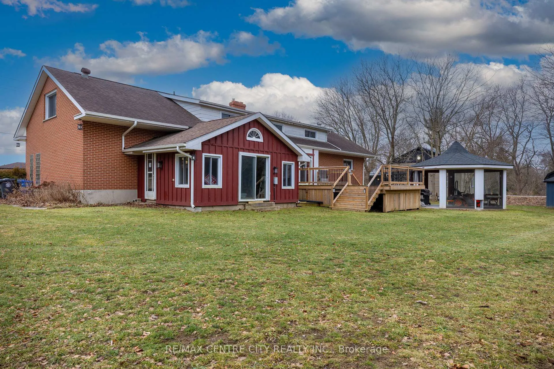 Photo 8 of 42420 John Wise Line, Central Elgin, Rural Central Elgin — HOMEH